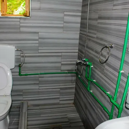 Pensjonat Eagles Land Moll' e Shoshit