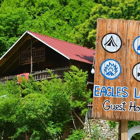 Eagles Land Penzion Moll' e Shoshit